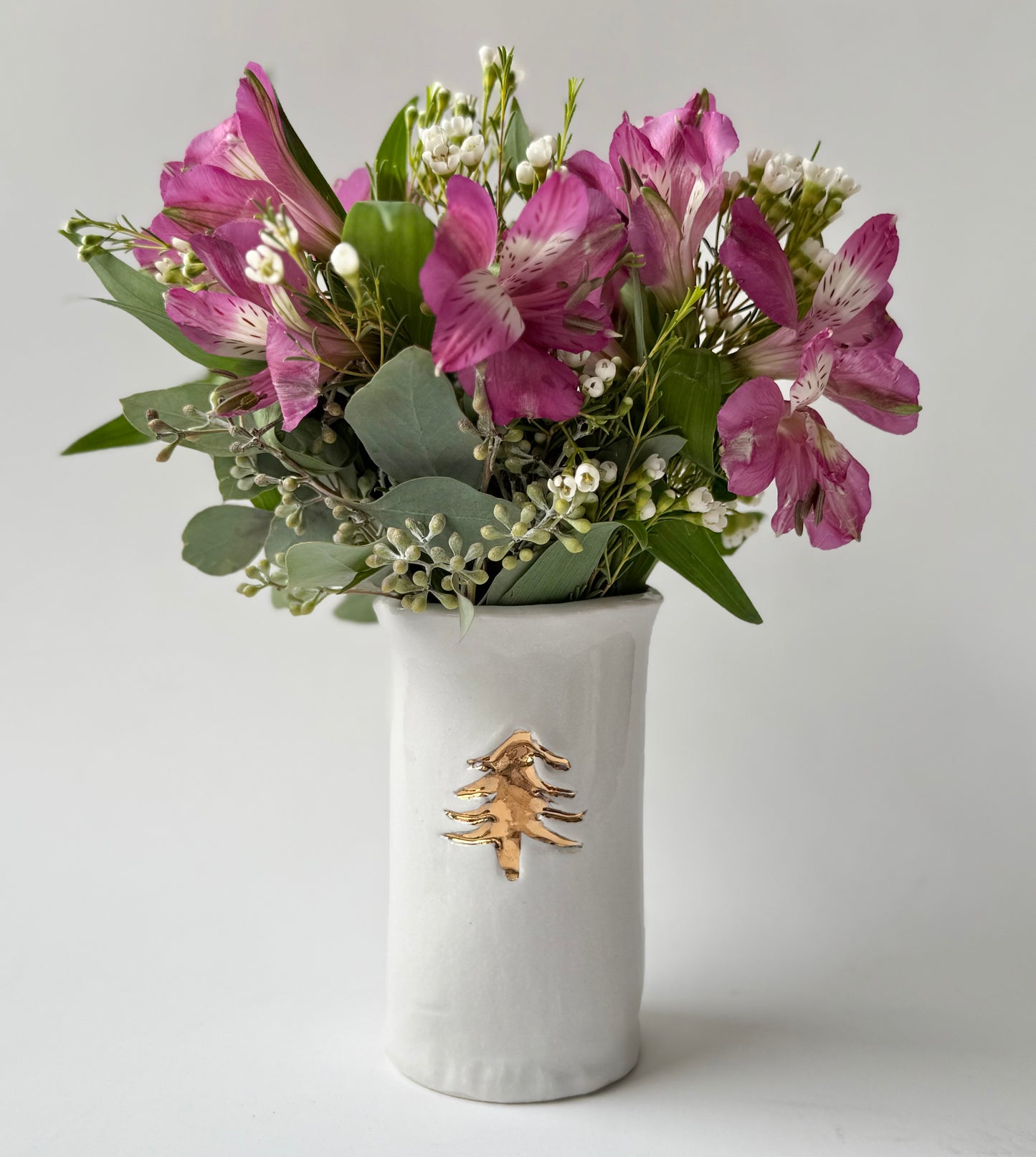 Winter Vase - White 22kt gold