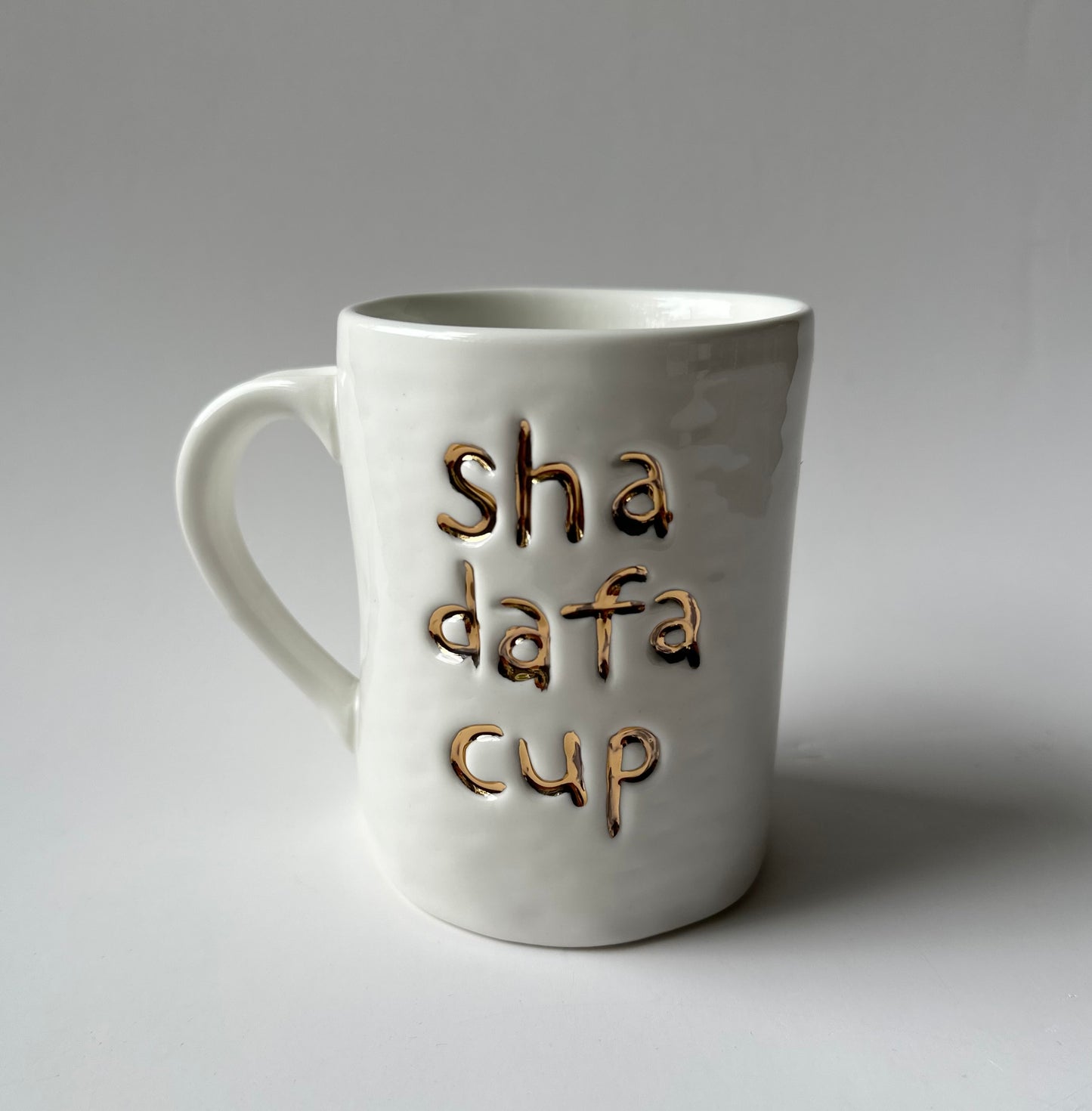 SHADA MUG white and 22kt gold