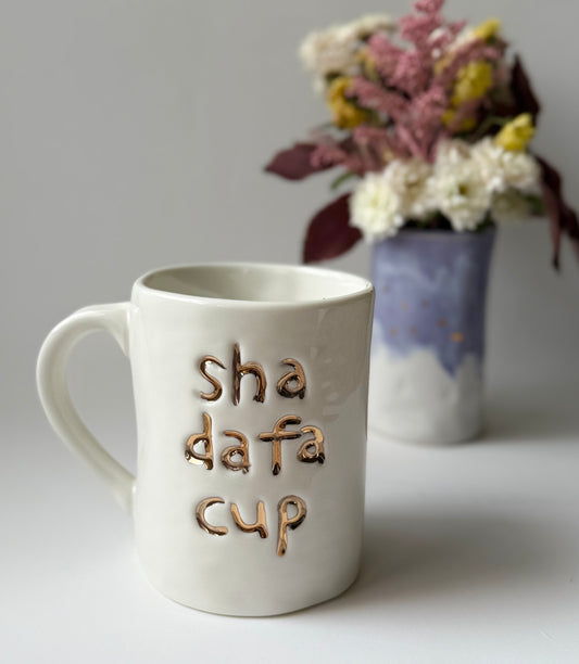 SHADA MUG white and 22kt gold