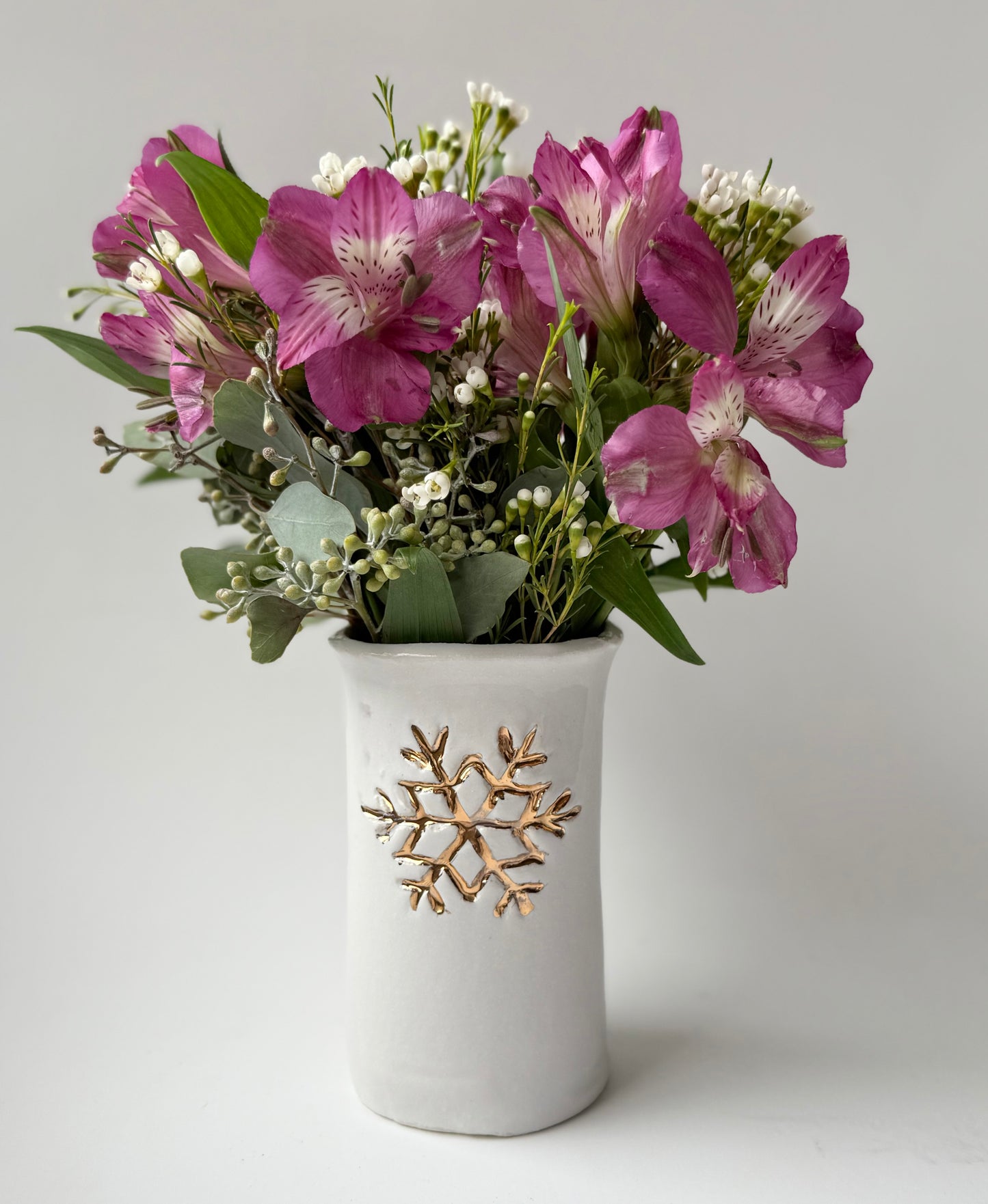 Winter Vase - White 22kt gold